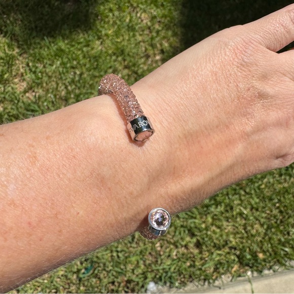 Swarovski Rose Crystal Bracelet - Picture 1 of 4